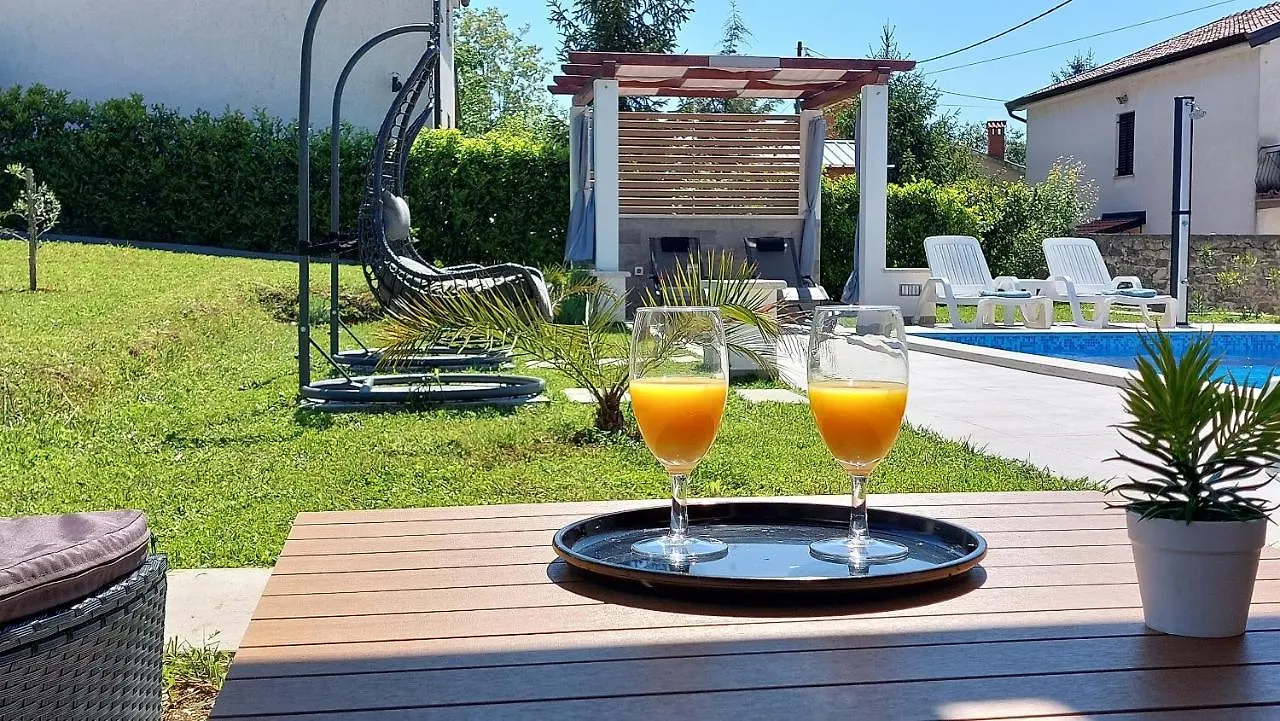 Villa Amoena With Pool And Sauna Brtonigla Kroatien