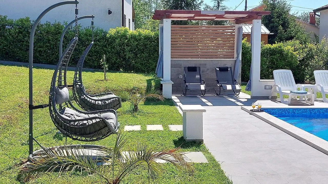 Villa Amoena With Pool And Sauna Brtonigla Kroatien