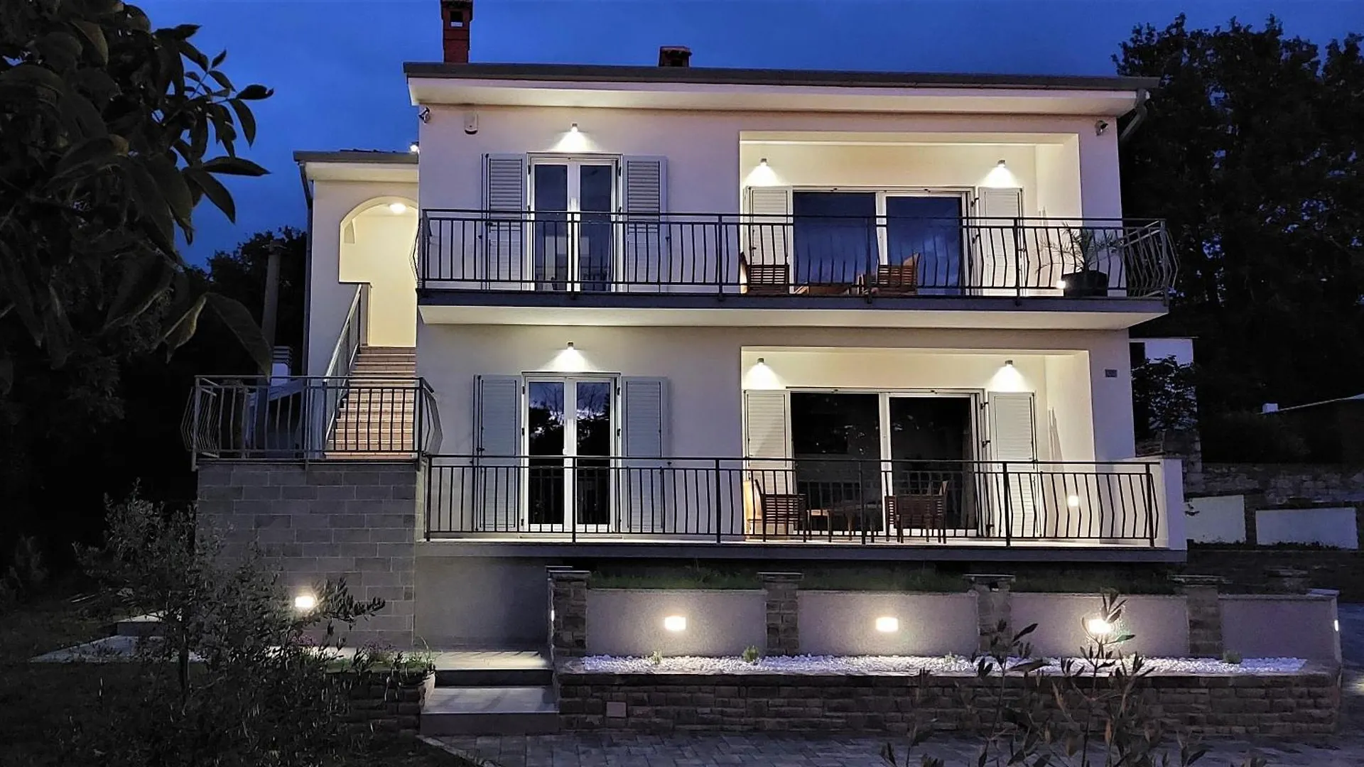 Villa Amoena With Pool And Sauna Brtonigla